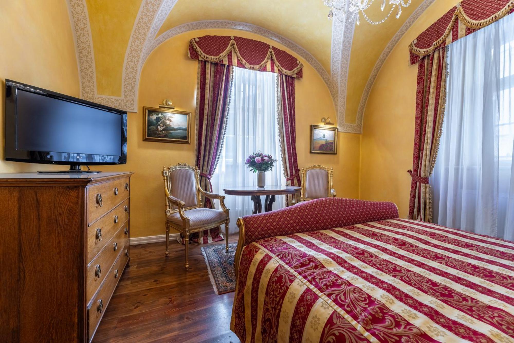Nosticova Apartments Прага Екстериор снимка