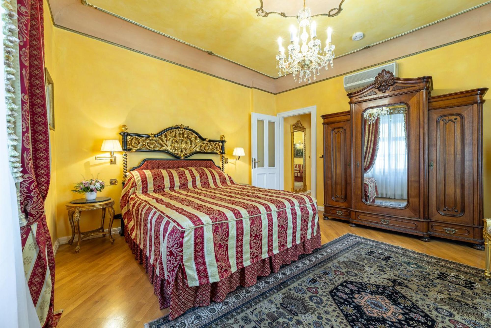 Nosticova Apartments Прага Екстериор снимка