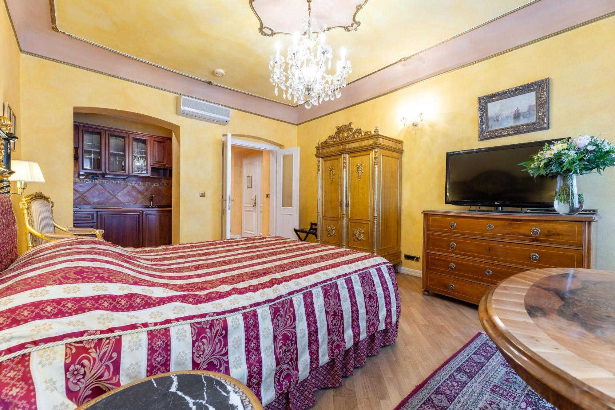 Nosticova Apartments Прага Екстериор снимка