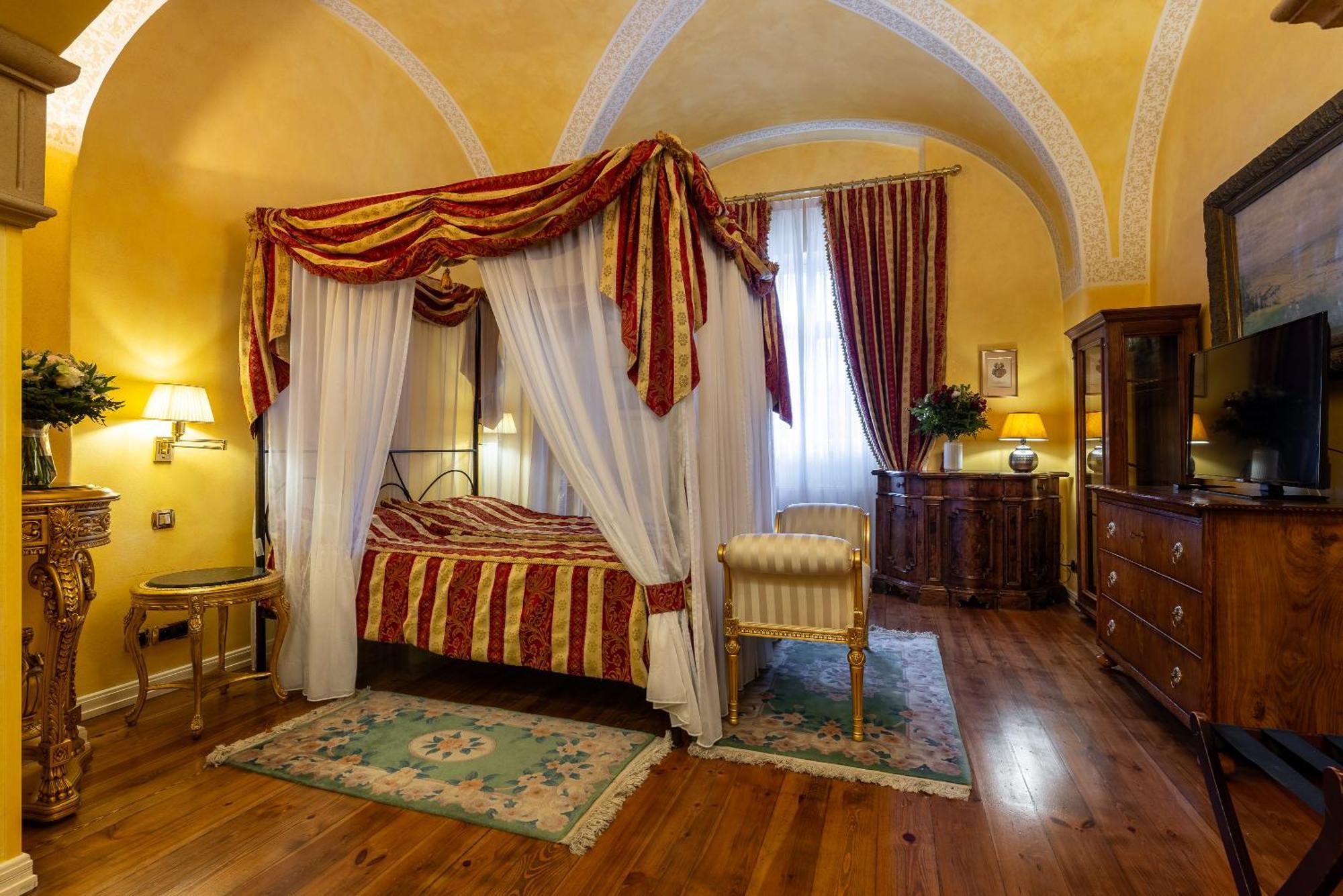 Nosticova Apartments Прага Екстериор снимка
